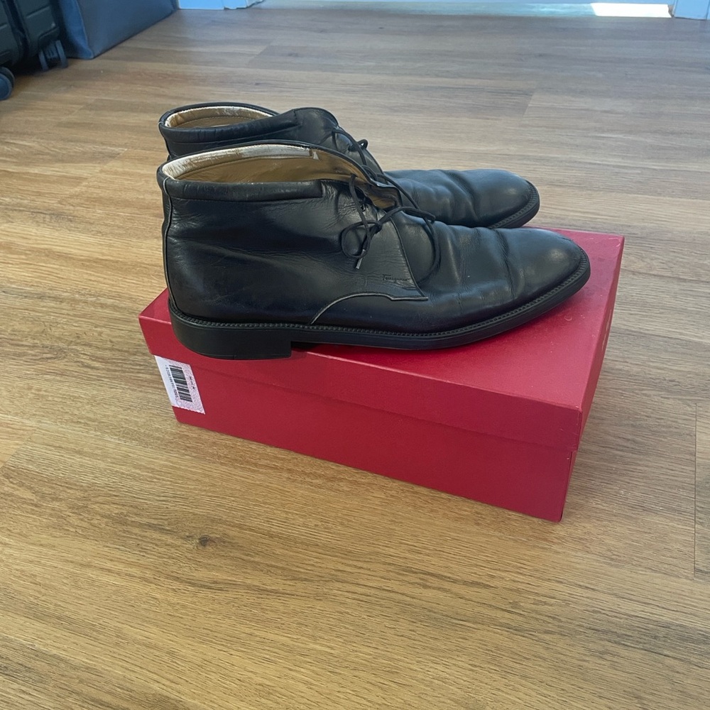 Salvatore Ferragamo Black Leather Chukka Boots Mens Size 10.5